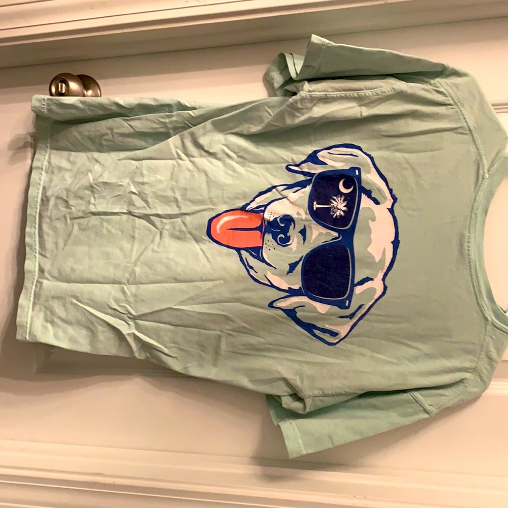 dog with sunglasses tee ☀️